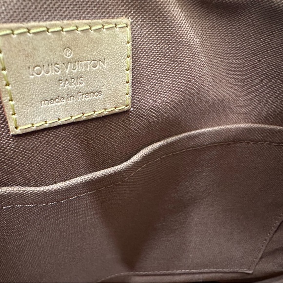 🔥Authentic Louis Vuitton PM Palermo🔥 - Picture 10 of 17